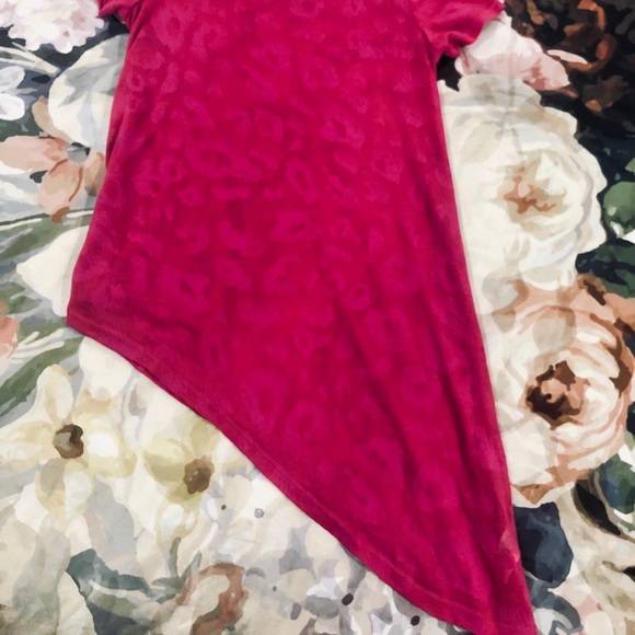 Stylish Pink shirt - Picture 2 of 2